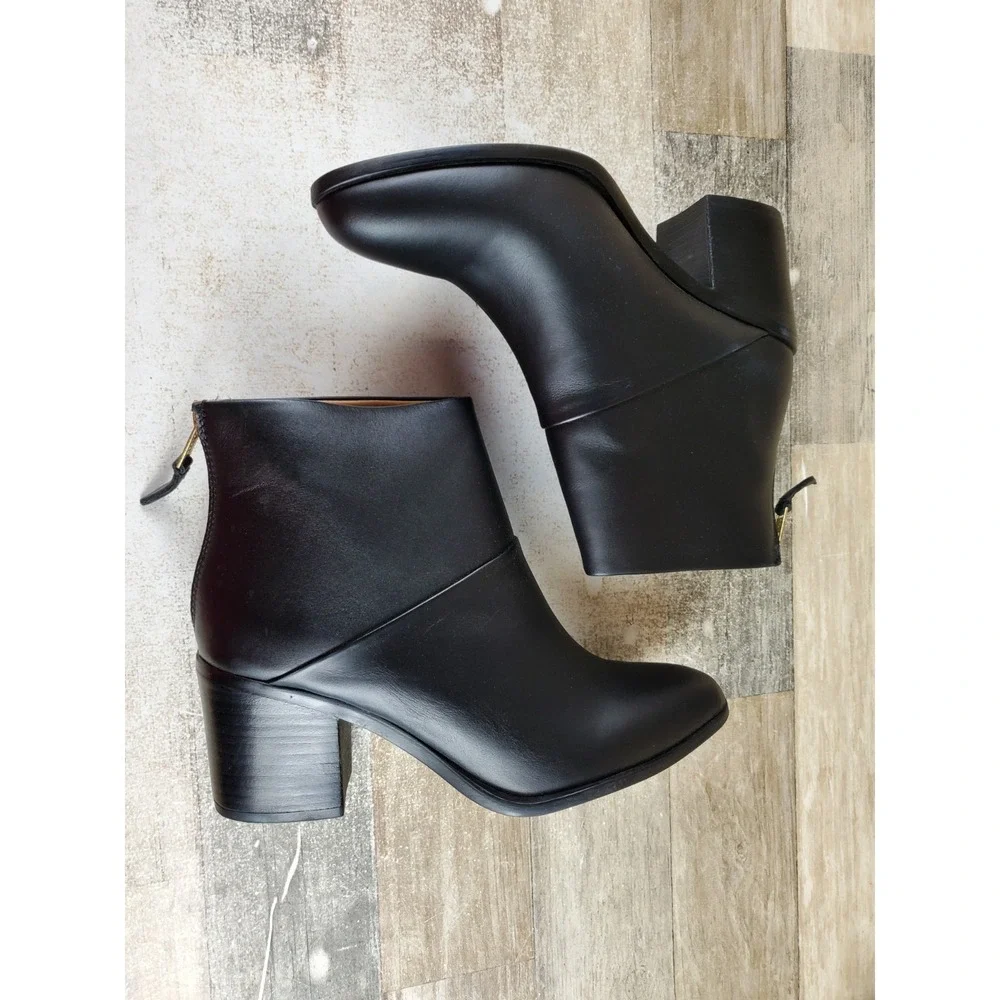 Nisolo Dari Commuter Boot Womens Sz 9 Black Leather Back Zip Block Heel Ankle